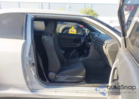 2011 Scion Tc из США, поврежденный, VIN JTKJF5C75B3007335